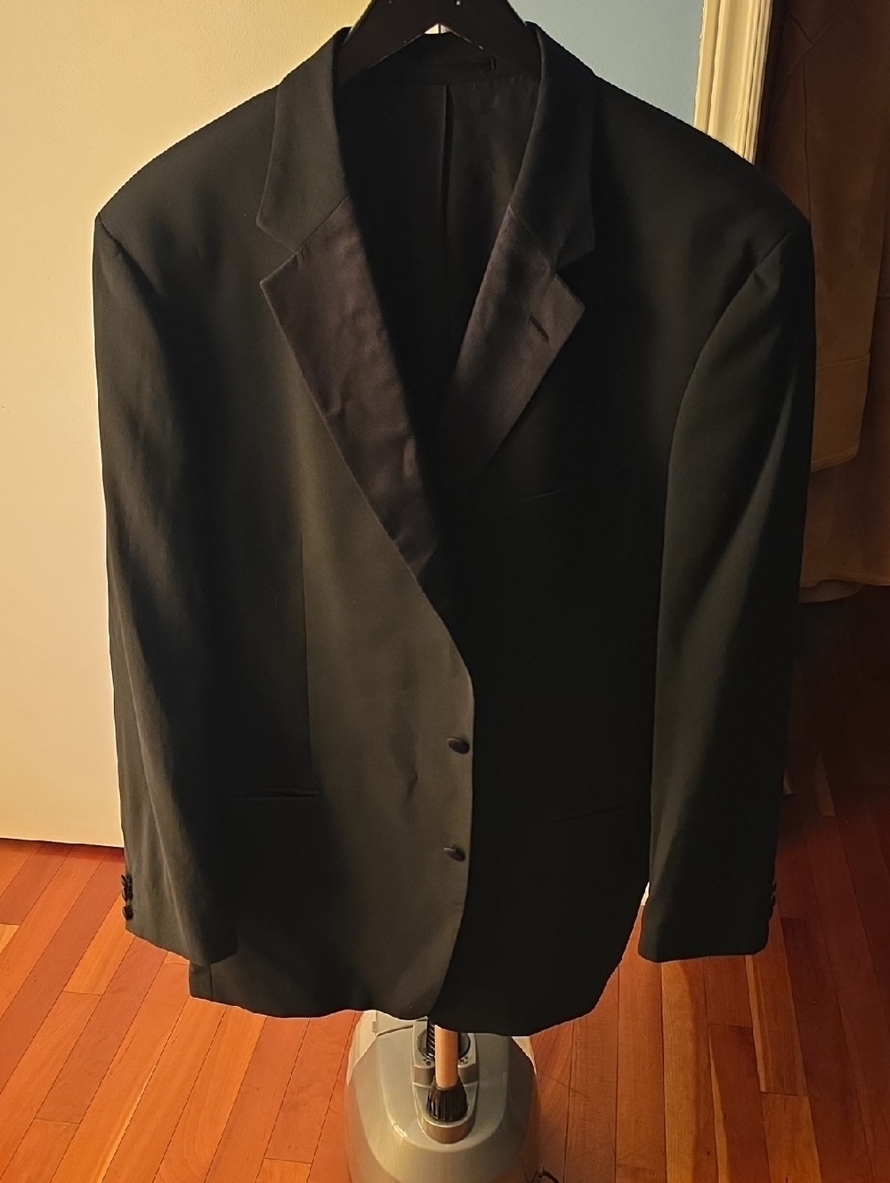 Hugo Boss Black Satin Lapel Tuxedo Jacket